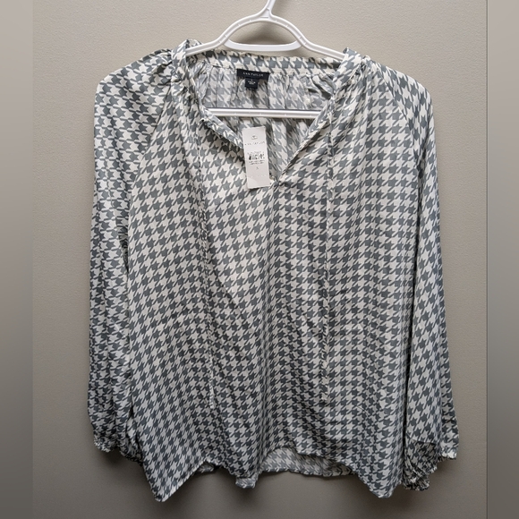 Ann Taylor NWT Houndstooth Polyester Blouse Womens Size Small Gray White - Picture 1 of 5